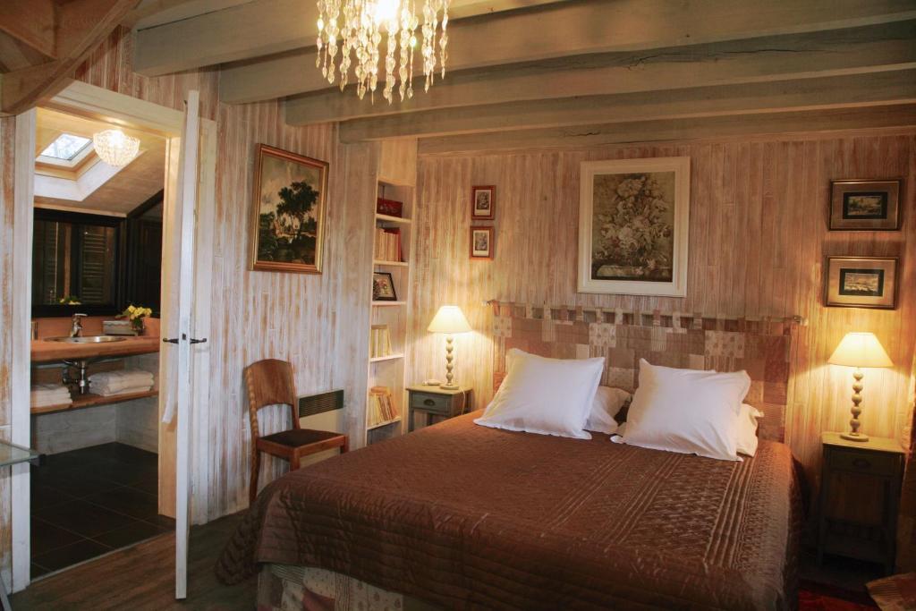 Bed and Breakfast La Belle Epoque à Sansac-de-Marmiesse Chambre photo